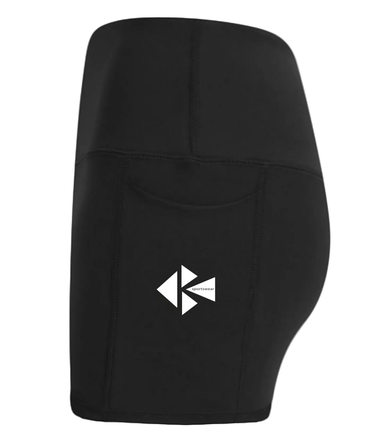 Sports Bra Cross + High-Waisted Pocket Shorts