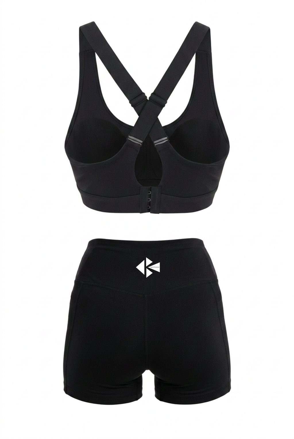 Sports Bra Cross + High-Waisted Pocket Shorts